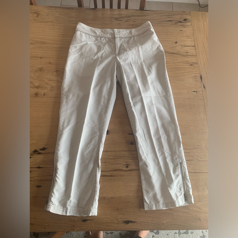 Coldwater Creek Zipper Leg Capri Ivory Women’s 8 Preloved